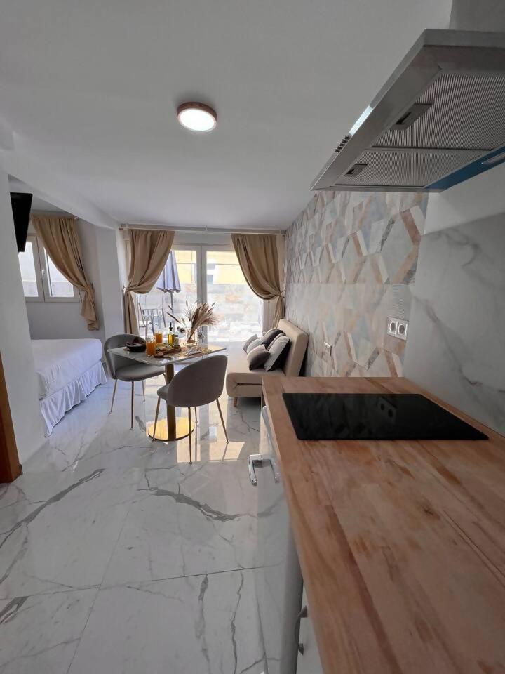 Urban Estudio Elegante Con Terraza Alicante Dış mekan fotoğraf